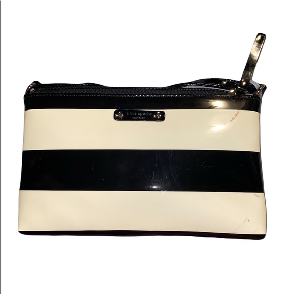 OFFERS ARE WELCOME 🛍 - Picture 3 of 5